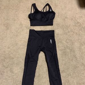 Black Energy gymshark set